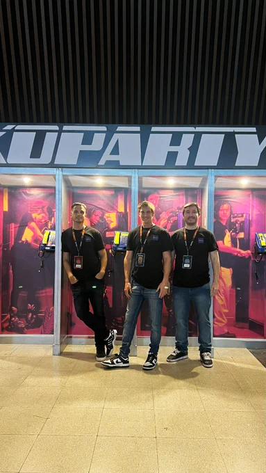 Alan Burastero, Alejandro Melinsky y Pedro Droven de ZULA Ciberseguridad en Ekoparty 2025
