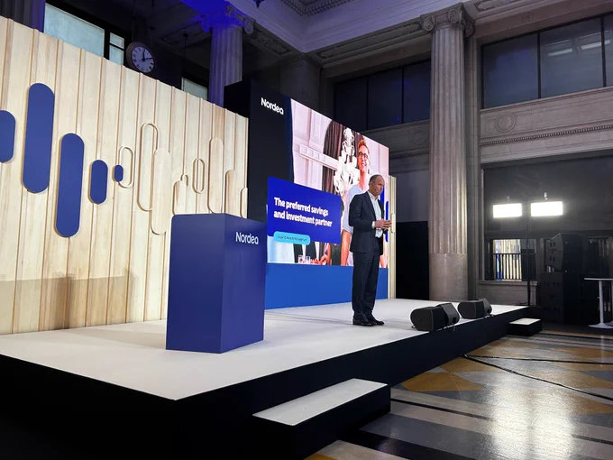 Martin Persson on stage in London. 