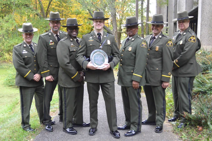 📸 (L-R): Capt. Chris Morris, Maj. Scott Simmons, Col. Orlando Lilly, Ofc. Brett Simon, Ltc. Michael Sewell, Lt. Bill Davis, Lt. B.C. Miller