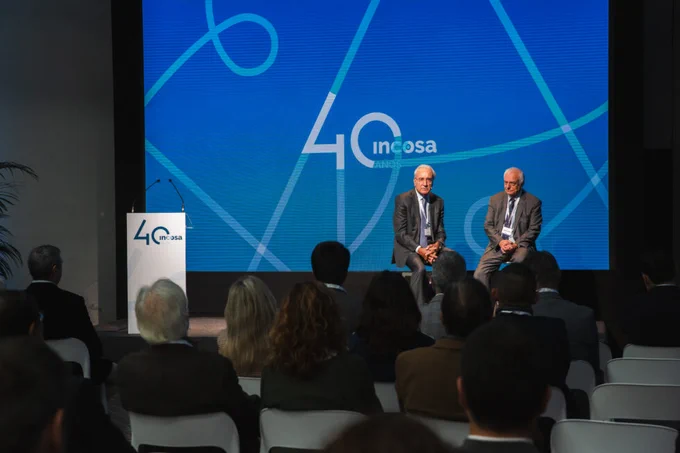 José Vega y Gerardo Gutiérrez, durante la gala de 40 Aniversario de INCOSA en Madrid