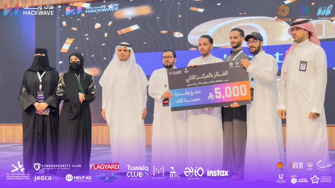 root!

محمد عبدالرحمن آل محيا
عبدالله خالد اللهيبي
نواف الذروي
باسم الاحمدي