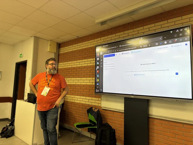 Manuel demoing the AI assistant feature