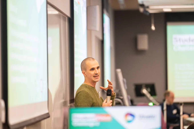 Stuart Grey presenting