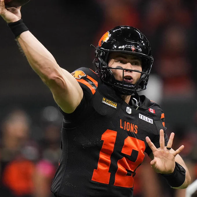 Lions QB Nathan Rourke throwing the football during CFL action.