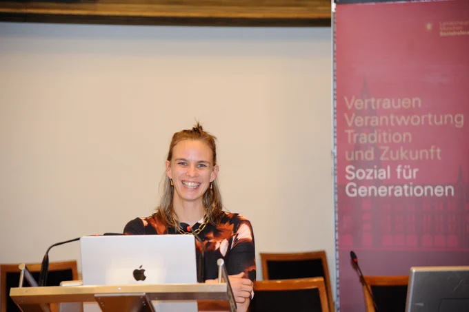 Pettenkofer Award Winner Professor Teresa Thurston giving her Award Lecture on Nov 10, 2025 in New Town Hall, Munich