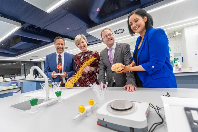  Dr Aamir Hameed, Department of Anatomy and Regenerative Medicine (awardee); Dr Ciara Murphy, Department of Anatomy and Regenerative Medicine (awardee); Minister Lawless; and Dr Jennifer Dowling, School of Pharmacy and Biomolecular Sciences (awardee)