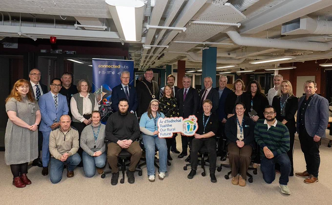 Minister Calleary at the Monksland Innovation Hub in Co. Westmeath - the 400th Connected Hub to open in Ireland.