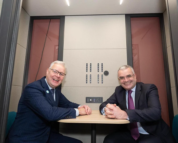 Minister Calleary at the Monksland Innovation Hub in Co. Westmeath - the 400th Connected Hub to open in Ireland.