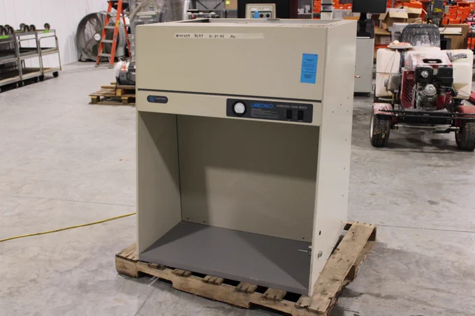 Labconco Purifier Countertop Clean Bench on a pallet.