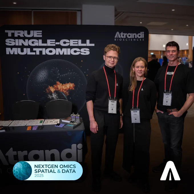 CSO Rapolas Zilionis Phd, Scientific Communications Manager Monika Simoliuniene & Head of Computational Biology Jan Bergmann PhD from Atrandi Biosciences exhibiting at NextGen Omics, Spatial & Data 2025 London.