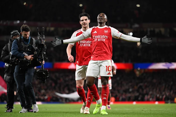 Ebere Eze celebrates with Declan Rice.