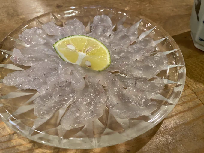 ふぐちりコース。たらふく日本酒飲んで最高だった。