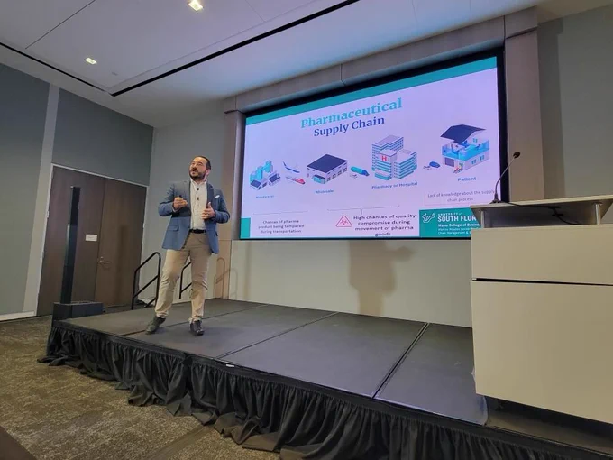 Seckin Ozkul giving a lively talk on supply chain in pharma.