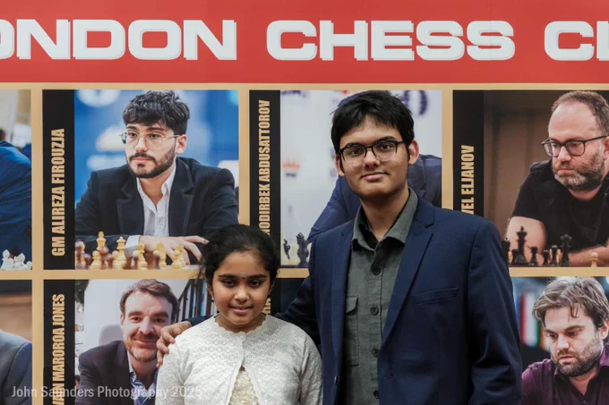 Bodhana Sivanandan & her team partner Abhimanyu Mishra won the XTX London Classic Pro-Biz Cup