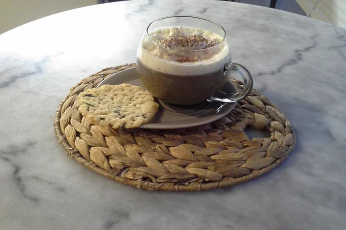 Cappuccino de champignons, champignons séchés, bouillon, lait, crème, ig bas
