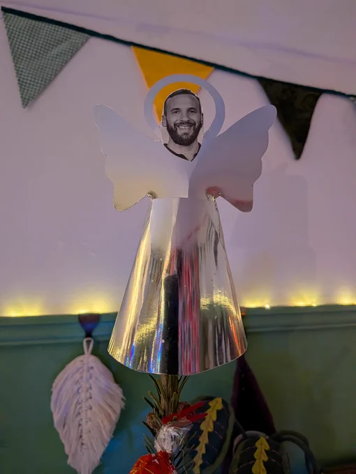 Zack Polanski Xmas tree topper 