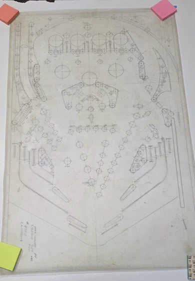 An original drawing of the playfield layout for Bally's Space Invaders pinball machine, originally photographed (and sold) by Planetary Pinball via Facebook. Take note of the 4 normal-length flippers near the bottom.
