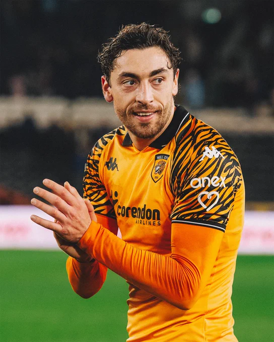 Matt Crooks clapping the fans