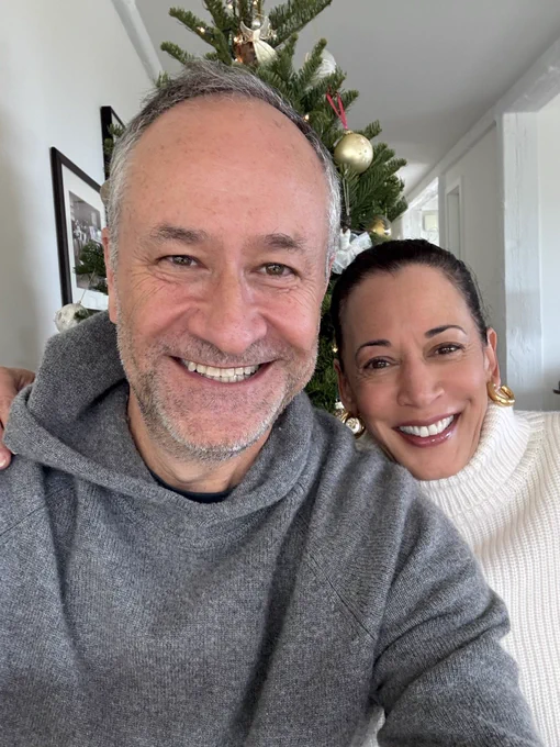 A selfie of Kamala Harris and Douglas Emhoff on Christmas 2025.