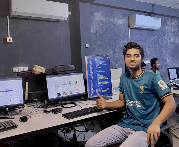 JAKER HOSSAIN - lead Frontend Engineer at Expert Squad.