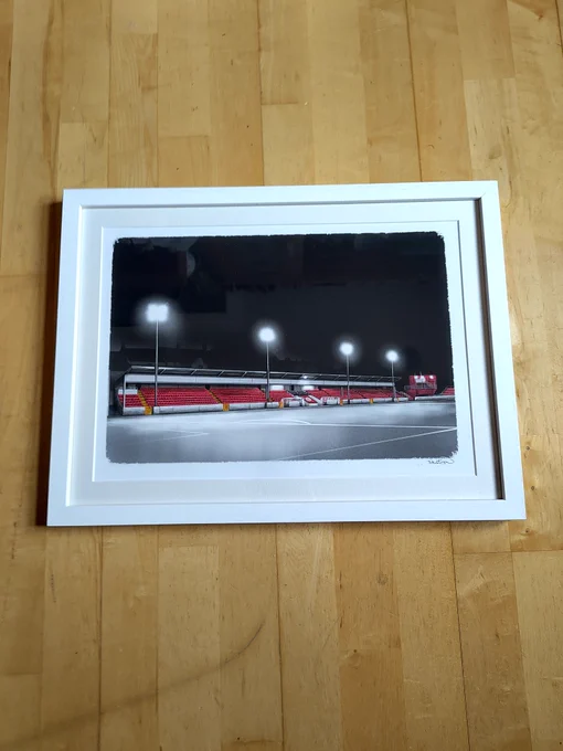 Framed illustration of Richmond Park, home of St. Patrick's Athletic 
