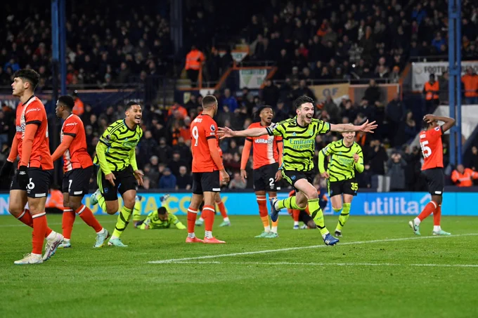 Declan Rice celebrates our winner.