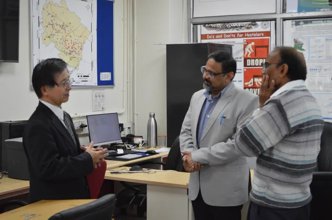 Visit of Prof. Ishikawa to the Earthquake Early Warning Laboratory at CoEDMM, accompanied by Prof. B. K. Maheshwari and Prof. Sumit Sen. 