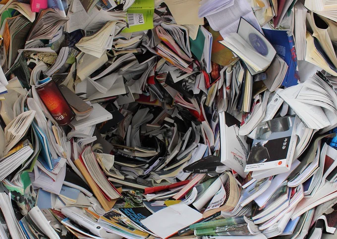 Swirling of books