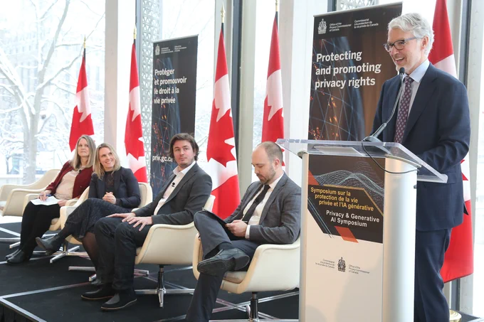 On the photo, from left to right: Kara Beckles (Executive Director of Privacy and Responsible Data, Treasury Board of Canada Secretariat), Ashley Casovan (Managing Director, IAPP AI Governance Center), Tom Lebrun (Expert Member for Canada, ISO/IEC Artificial Intelligence), Aaron Shull (Managing Director and General Counsel, Center for International Governance Innovation), and Privacy Commissioner Philipe Dufresne.