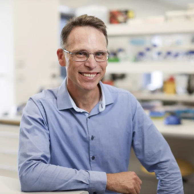 Associate Professor Grant Logan at the CMRI labs.