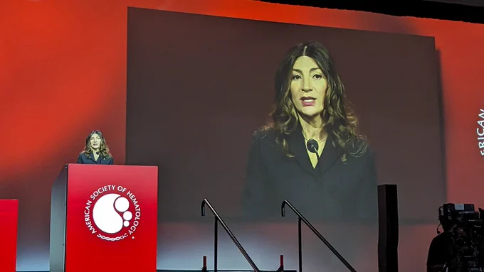 Dr. Katy Rezvani delivers the E. Donnall Thomas Lecture at ASH23