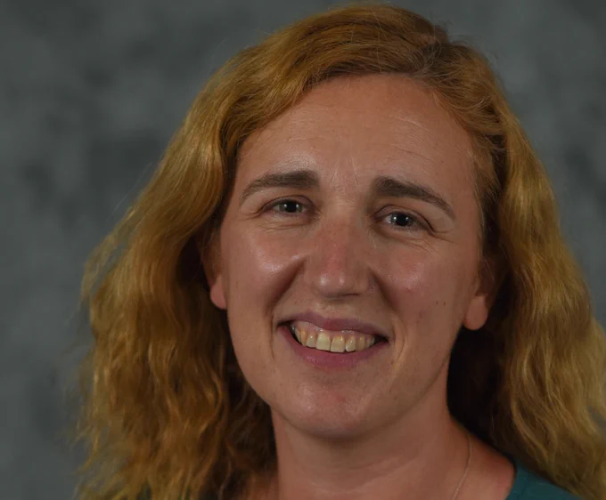 A head and shoulders photo of Professor Miranda Horvath