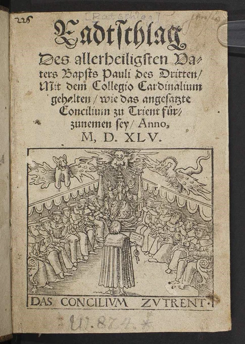 Zu sehen ist die Titelseite des „Radtschlag Des allerheiligsten Vaters Bapsts Pauli“. Es wurde 1545 in Wittenberg unter Beitrag von Martin Luther und Veit Kreutzer veröffentlicht. Neben dem Titel und ihn ergänzenden Angaben ist eine Person zu sehen, die dem Betrachter den Rücken zukehrt und zu einer auf einem Thron sitzenden Person spricht. Angewinkelt neben der thronenden Person sitzen dreizehn weitere Menschen. Unter dieser Abbildung steht „Das Concilium zu Trent.“ geschrieben.