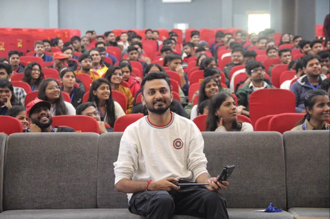 Mrinal Jain at Devfest Bhopal 