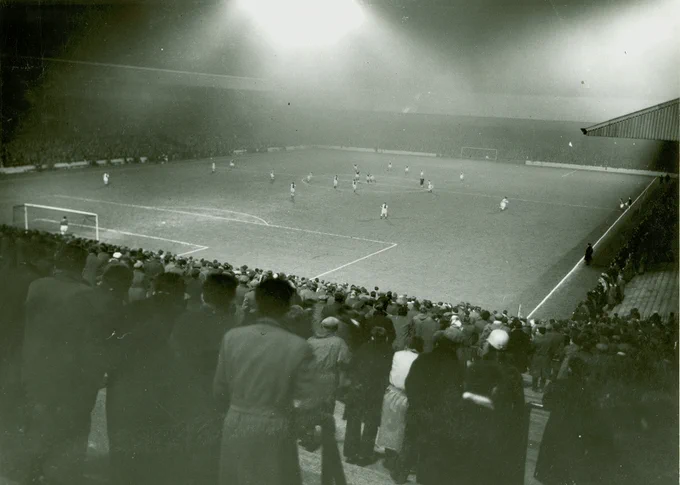 image of football match from 1957