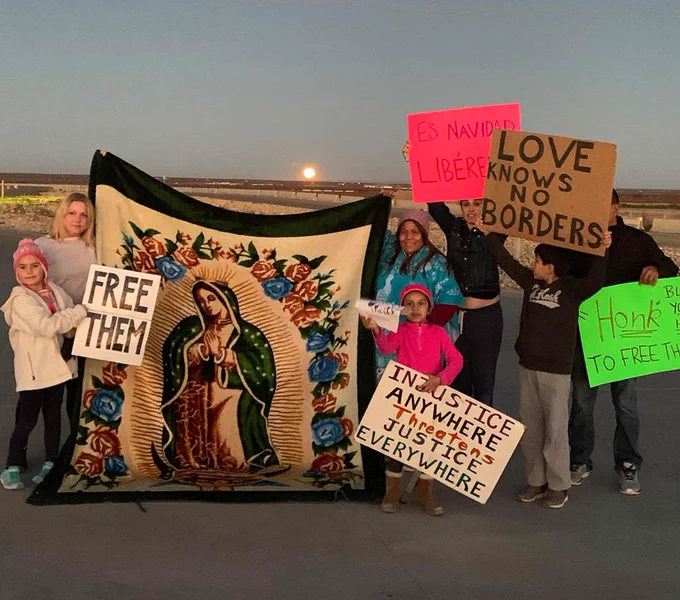 Christmas at Tornillo (Texas), December 2018, Witness Tornillo (now Witness at the Border).