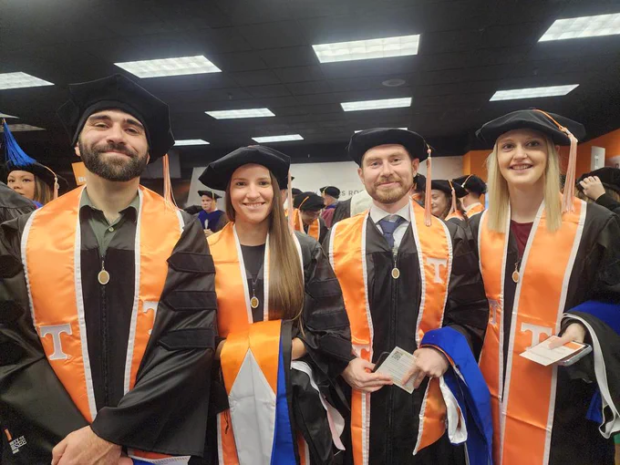 Four of our doctoral graduates
Congrats Dr. Onufrak, Dr Butler, Dr Day, & Dr Hollabaugh

@AaronOnufrak @TreeHealthDoc @CoreyAllenDay @kassielynne3 
