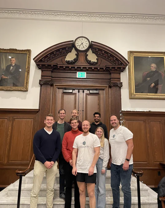 Feldmann Lab Outing to Winthrop House of Harvard College 2023