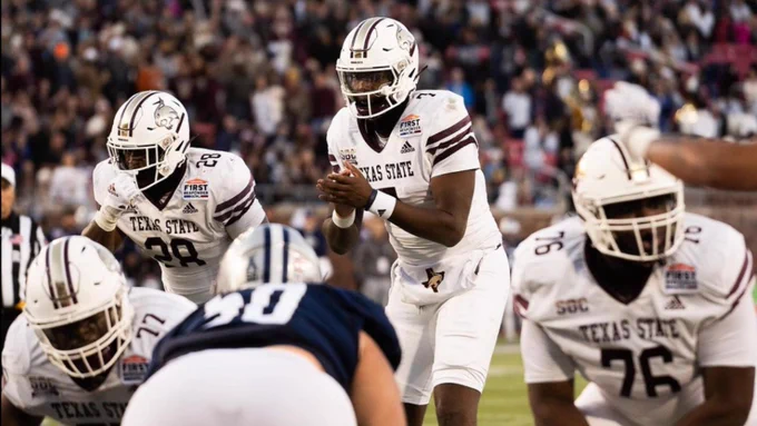 TXST football quarterback
