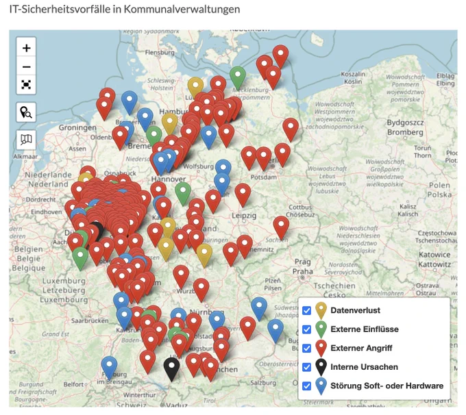 Screenshot der Übersichtskarte von IT-Sicherheitsvorfällen in Kommunalverwaltungen der Webseite https://kommunaler-notbetrieb.de mit einem Wulst von Markern durch die Hereinnahme der 126 Marker des Vorfalls der Südwestfalen-IT.