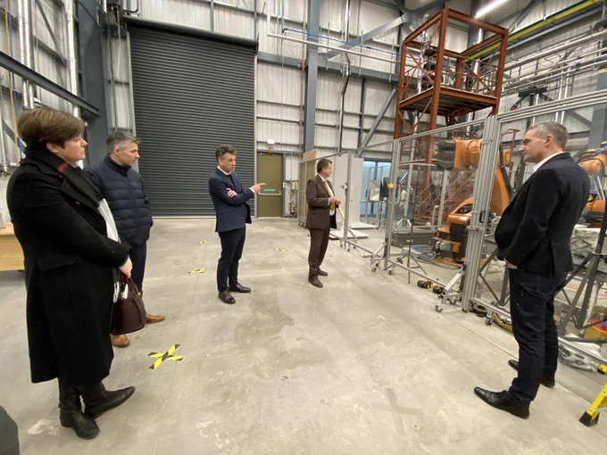 Peter Kyle MP tours the Birmingham Energy Innovation Centre 