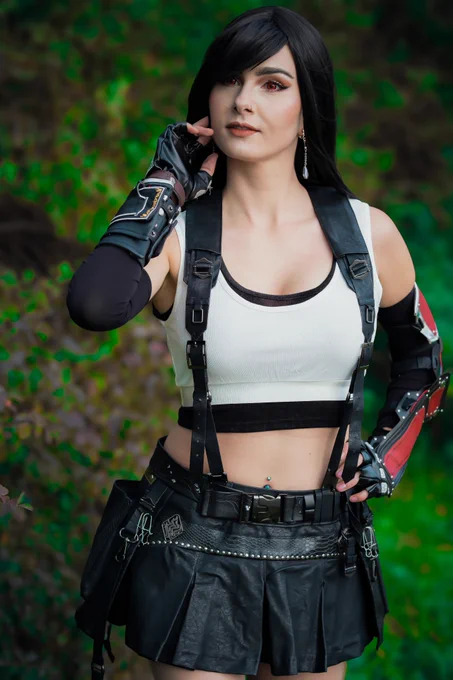 https://www.instagram.com/rainbowraven_cosplay/