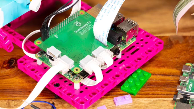 The Raspberry Pi Build HAT and LEGO®.