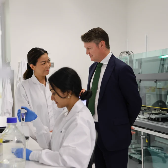 Deputy Premier & Minister for Medical Research, The Hon Ben Carroll speaks with researchers at Hudson Institute 