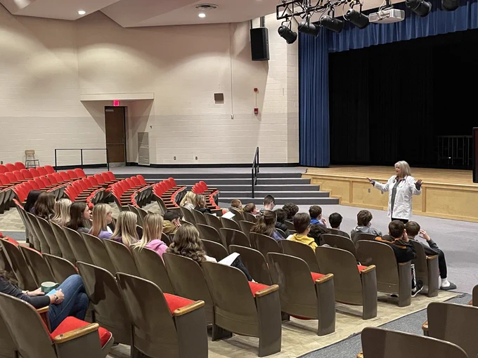 Independence Middle School Launches Innovative Career Program with Cleveland Clinic