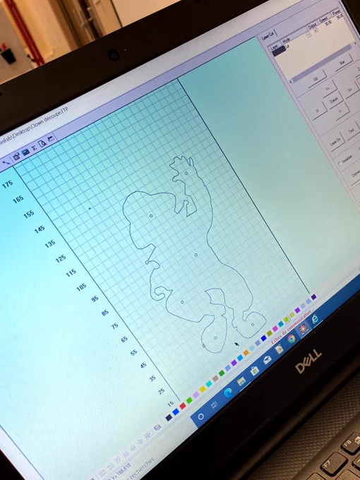 Vectorisation sur le logiciel du petit personnage de clown qui servira de support aux boutons permettant à A