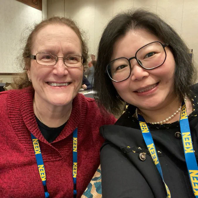 Faculty members at a KEEN conference