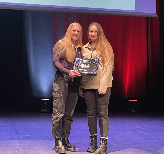 Expert Female Champion Salver 
AB Meg Ritchie, HMS Queen Elizabeth
Presented by Caitlin Chinnock, BT Virtua