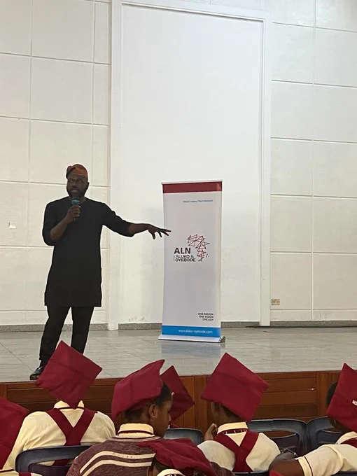 As part of our collaboration with the Nigeria Data Protection Commission for National Privacy Week, we proudly took part in the Adopt-A-School Initiative yesterday. 