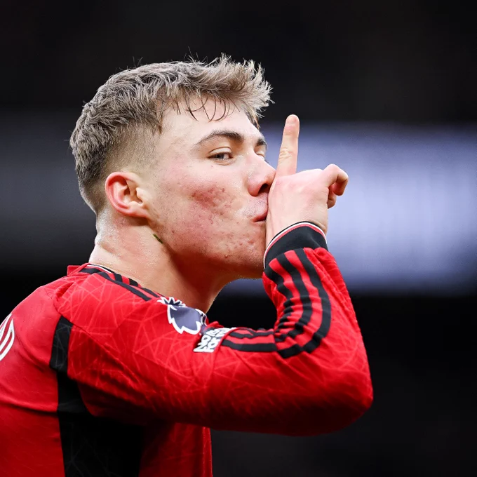Rasmus Hojlund celebrates his goal v West Ham on Sunday.